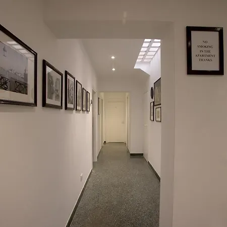 Apartment Gallery *